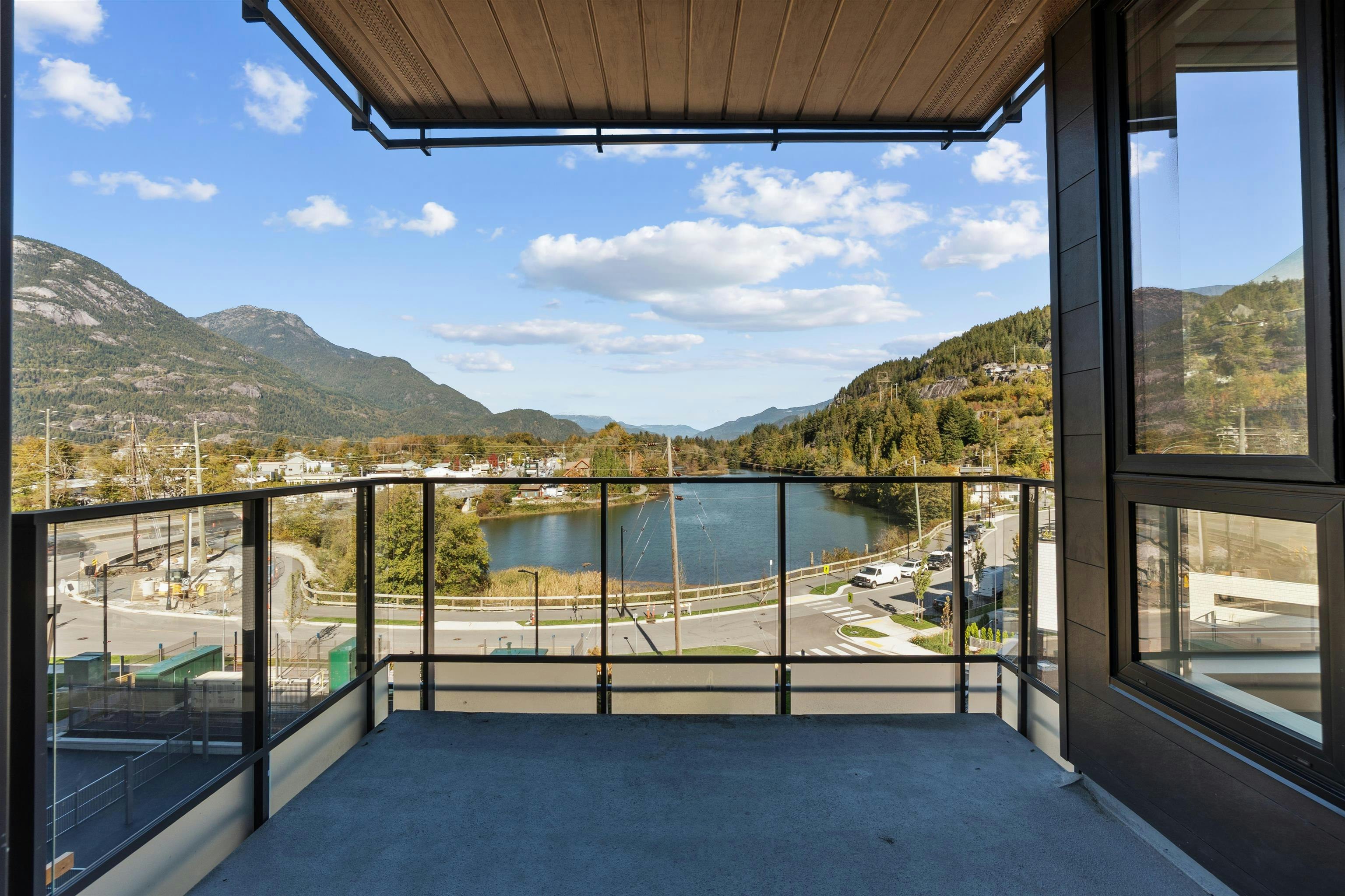 411-1500 Scott Crescent, Squamish, BC, V8B 1G5 - 19