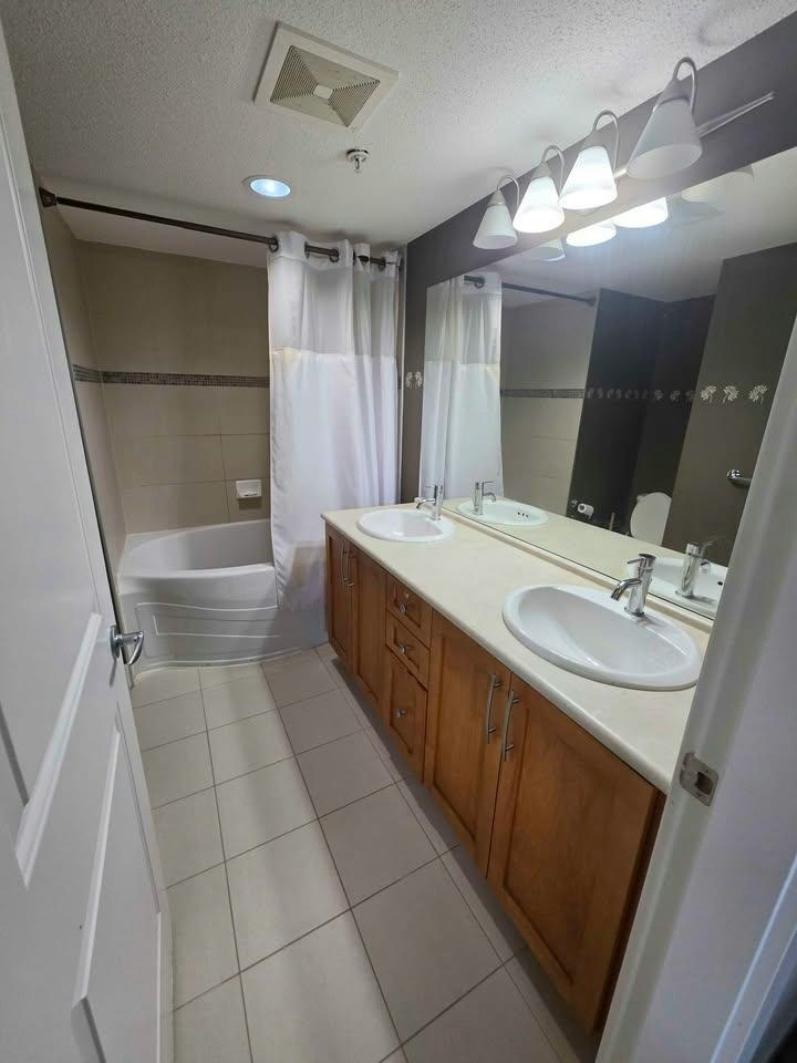 112-5740 Toronto Road, Vancouver, BC, V6T 2H7 - 5