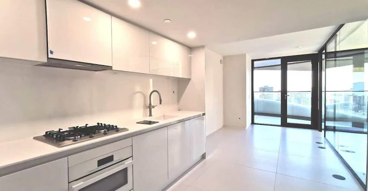 1033 Nelson Street, Vancouver, BC, V6E 0E5 - 2