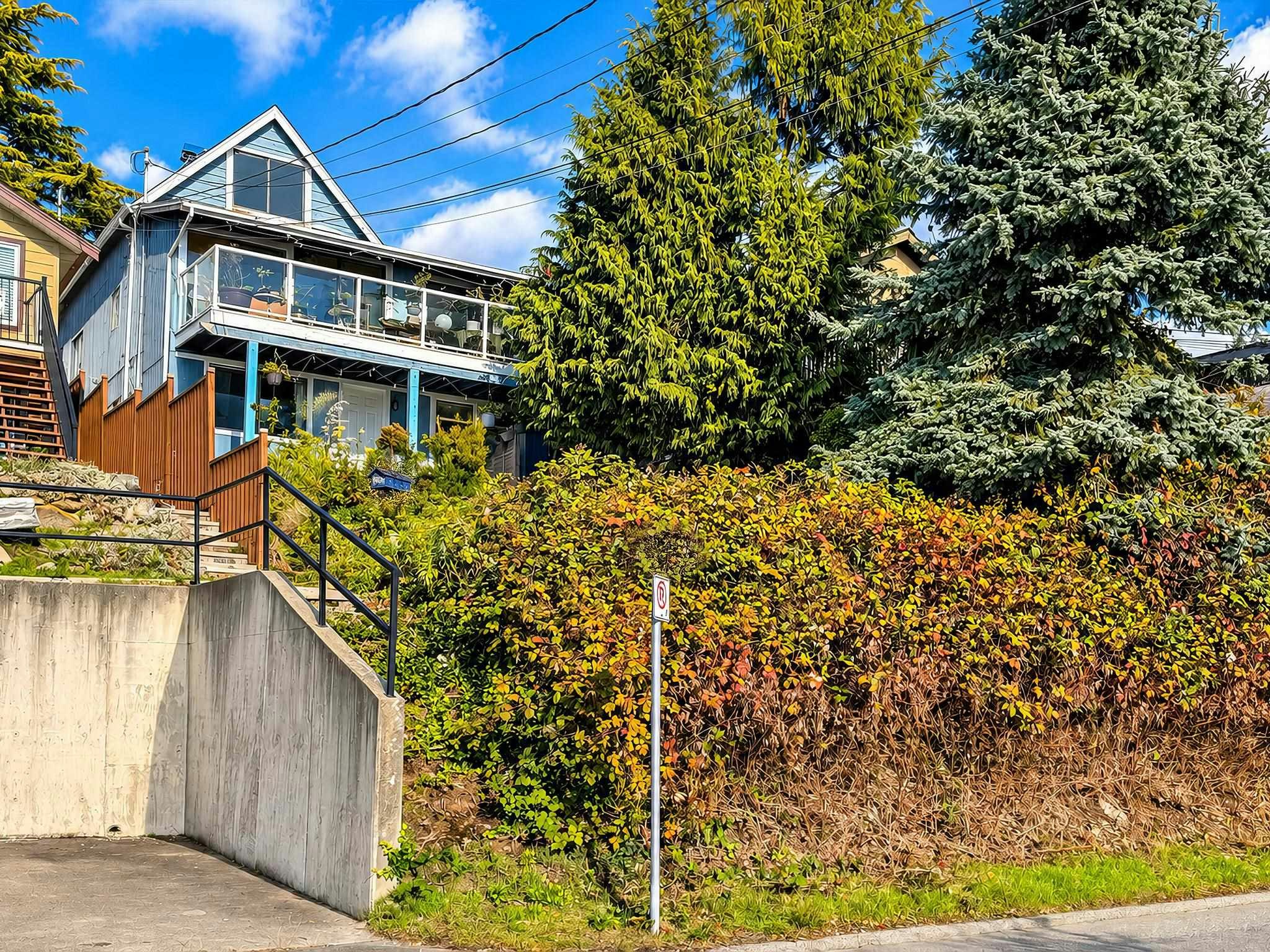 15249 Victoria Avenue - 5