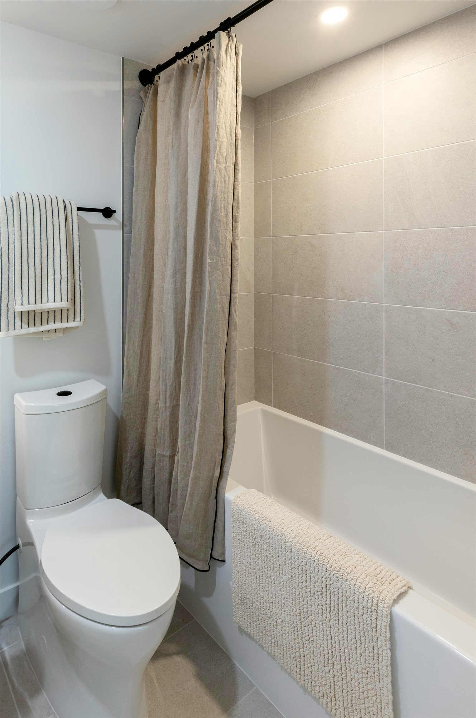 154-5377 Oak Street, Vancouver, BC, V6M 0G4 - 32