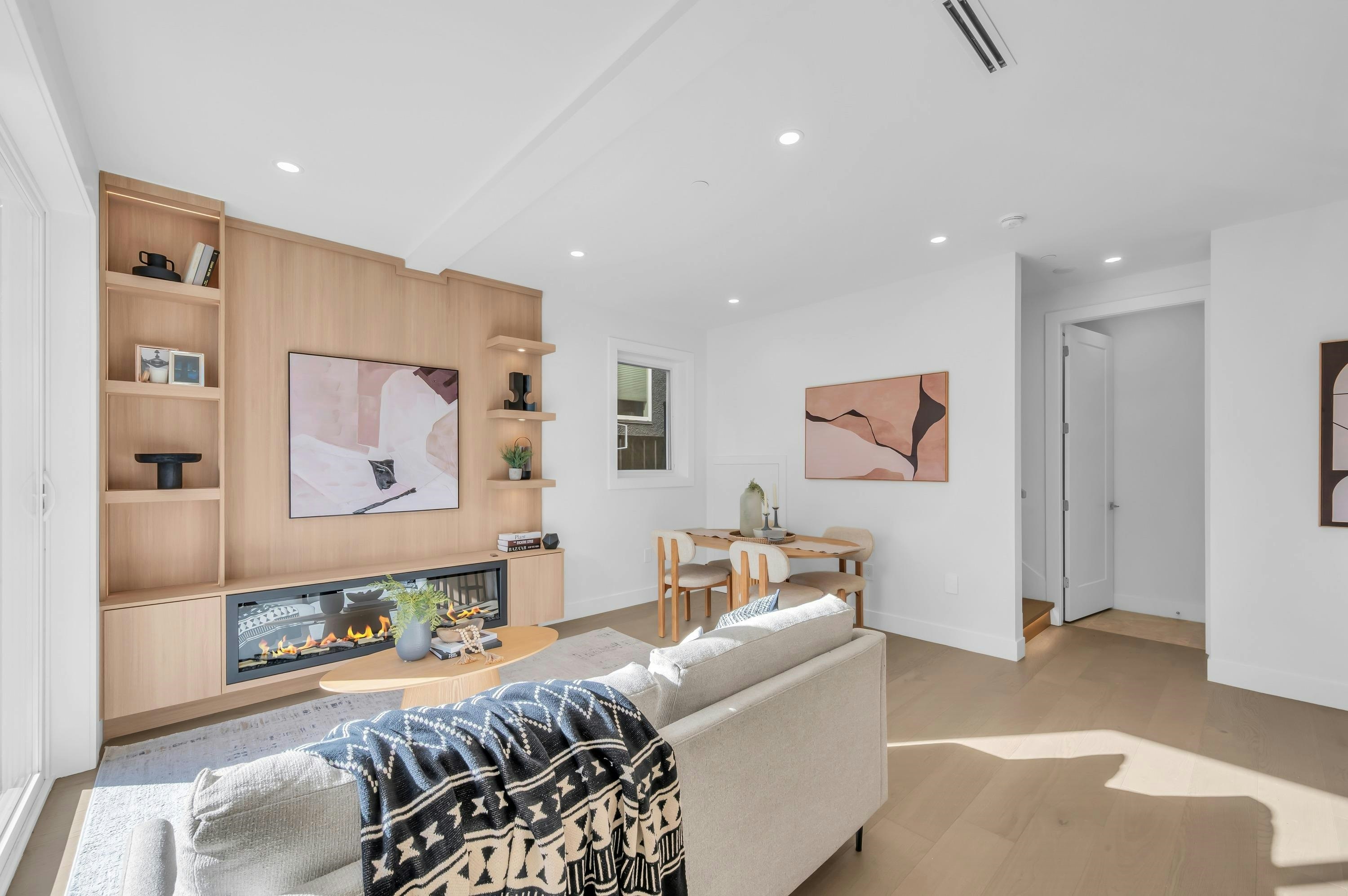 1-3034 E 5th Avenue, Vancouver, BC, V5M 1N8 - 5