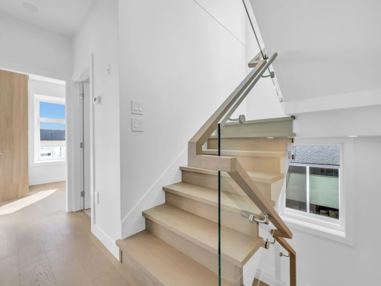 1-3034 E 5th Avenue, Vancouver, BC, V5M 1N8 - 17