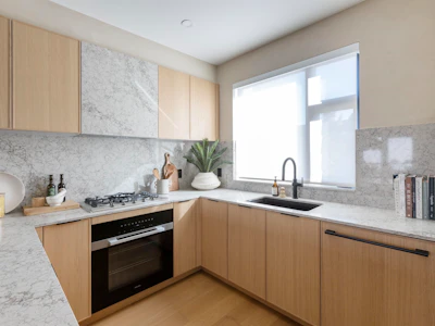 1002 W 37th Avenue - 3