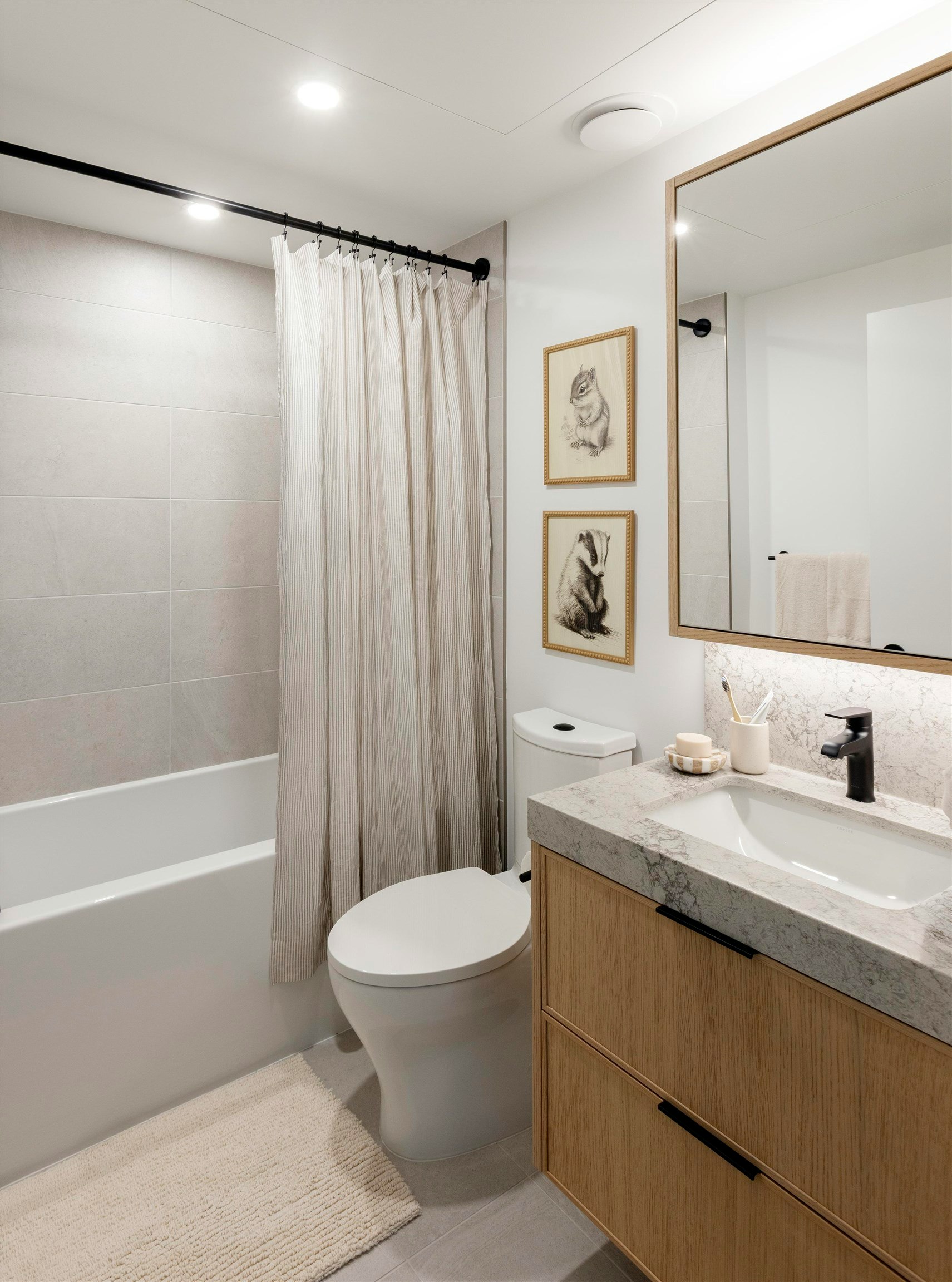 1002 W 37th Avenue, Vancouver, BC, V6M 2V5 - 23