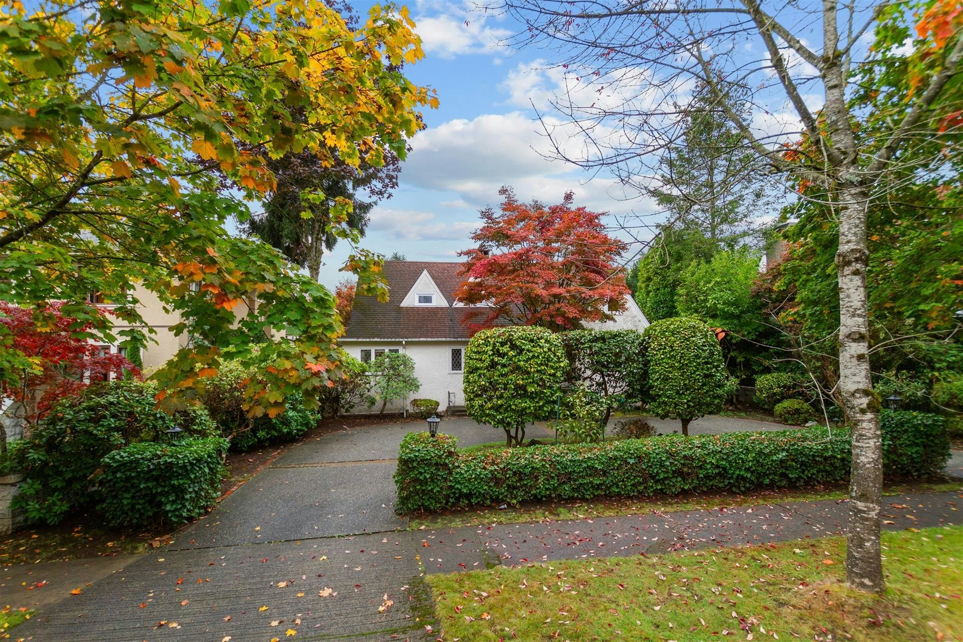 5861 Adera Street, Vancouver, BC, V6M 3J1