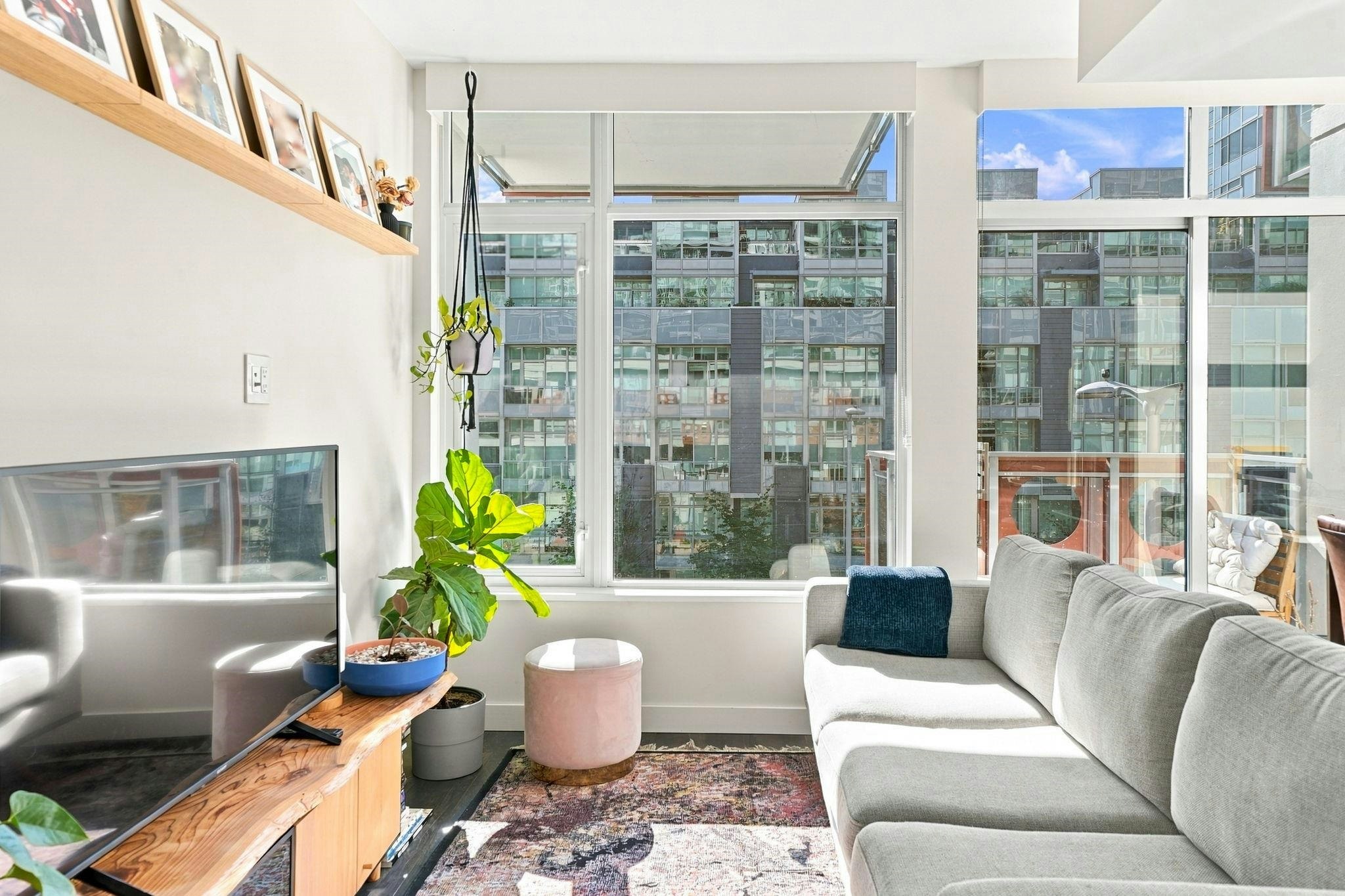 312-161 E 1st Avenue, Vancouver, BC, V6A 0G1 - 2