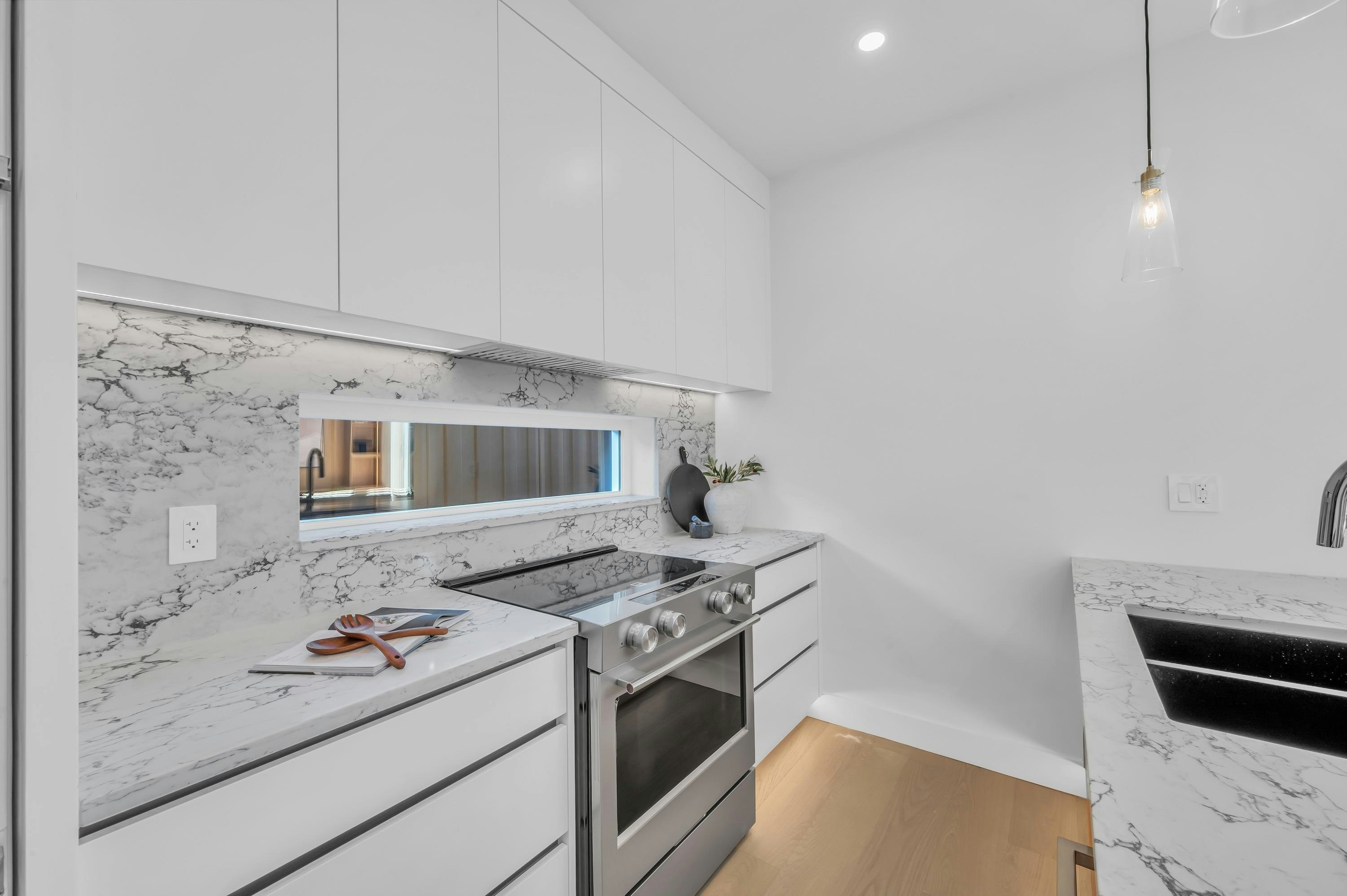 2-3034 E 5th Avenue, Vancouver, BC, V5M 1N8 - 10