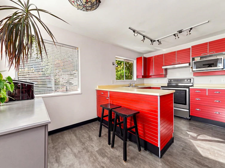 950 Tollcross Road, North Vancouver, BC, V7H 2G2 - 8