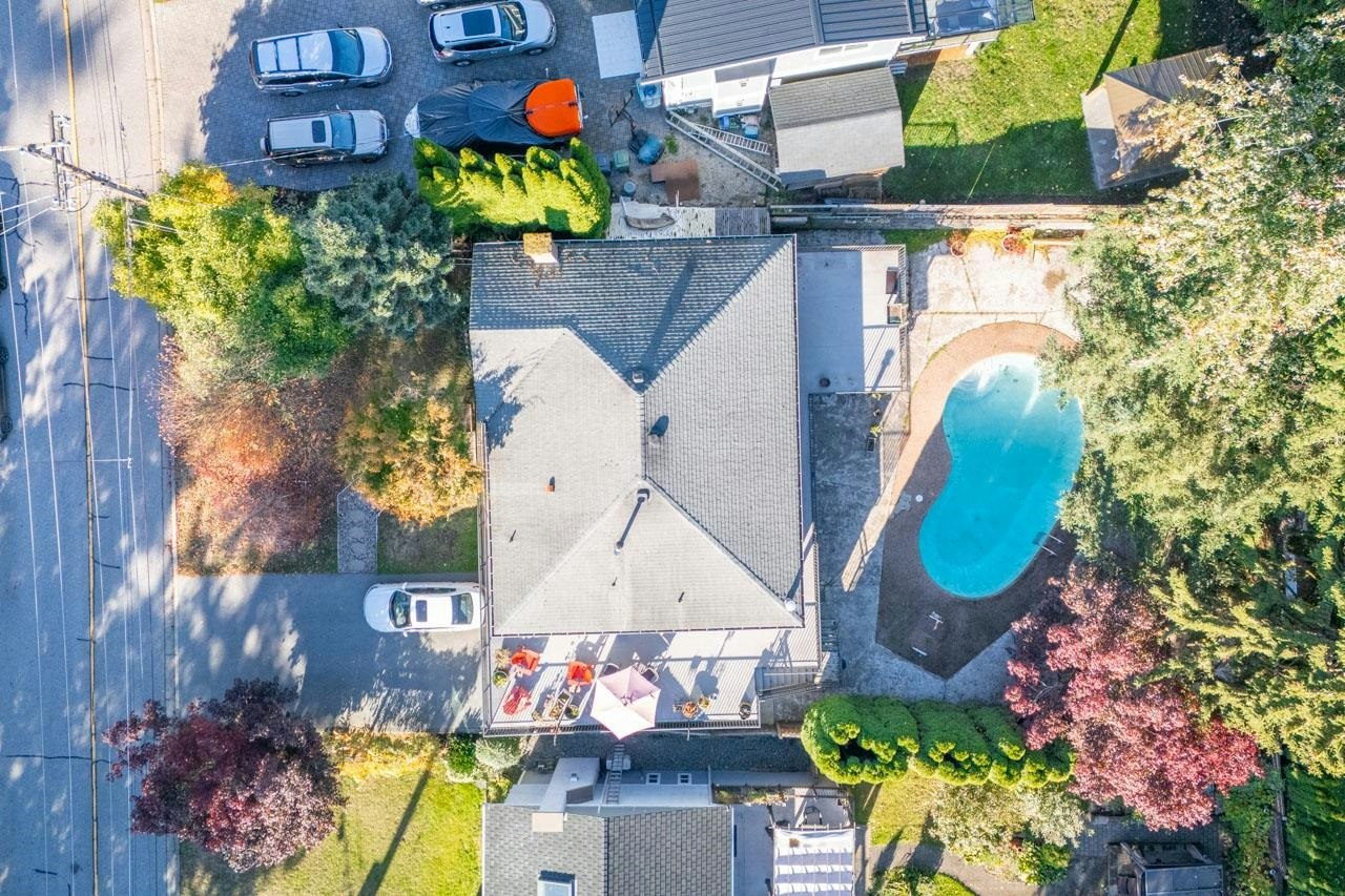 950 Tollcross Road, North Vancouver, BC, V7H 2G2 - 30