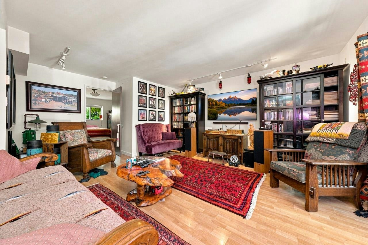 950 Tollcross Road, North Vancouver, BC, V7H 2G2 - 22