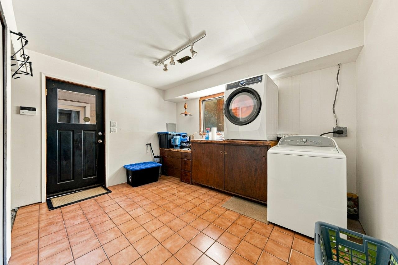950 Tollcross Road, North Vancouver, BC, V7H 2G2 - 26