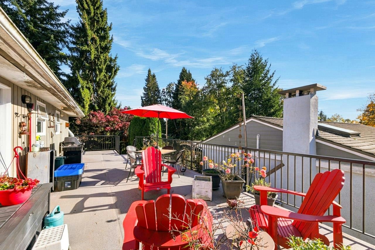 950 Tollcross Road, North Vancouver, BC, V7H 2G2 - 17