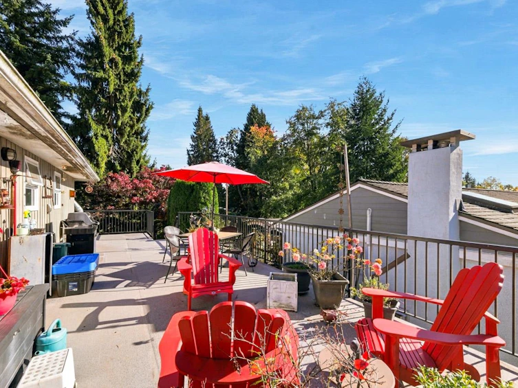 950 Tollcross Road, North Vancouver, BC, V7H 2G2 - 17