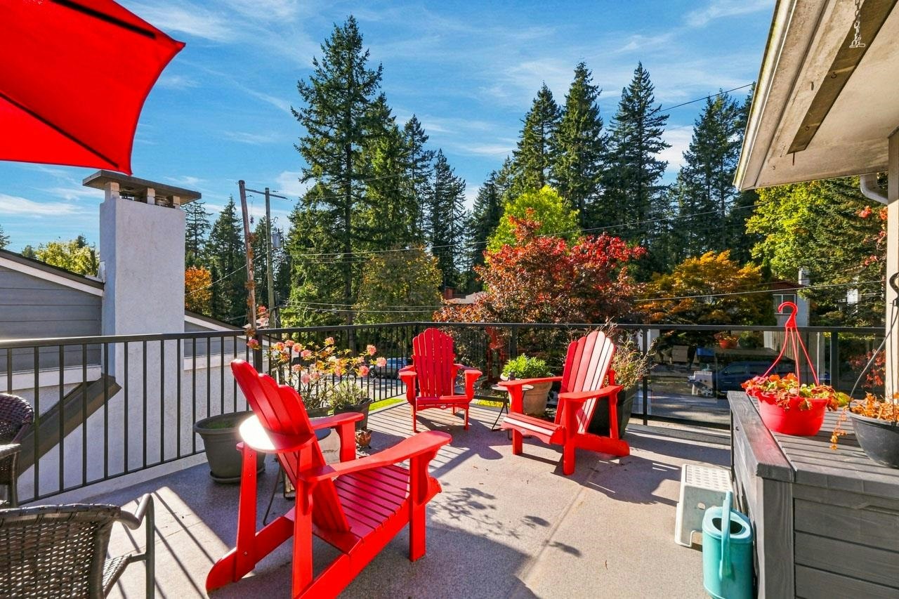 950 Tollcross Road, North Vancouver, BC, V7H 2G2 - 16