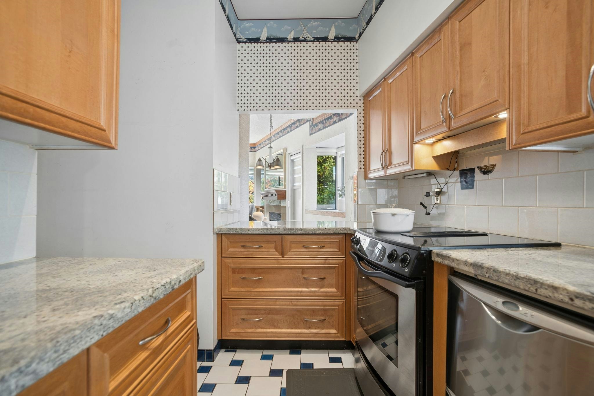 2-1115 W 10th Avenue, Vancouver, BC, V6H 1J2 - 11