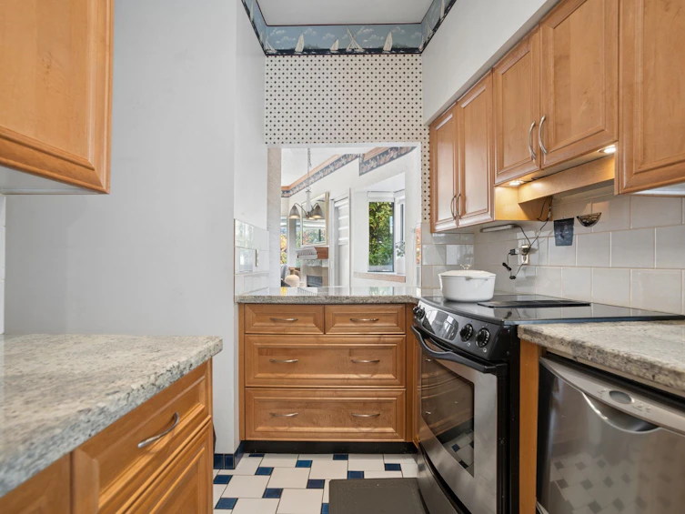 2-1115 W 10th Avenue, Vancouver, BC, V6H 1J2 - 11