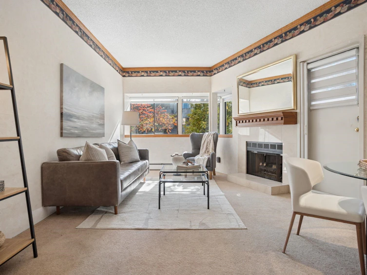2-1115 W 10th Avenue, Vancouver, BC, V6H 1J2 - 2