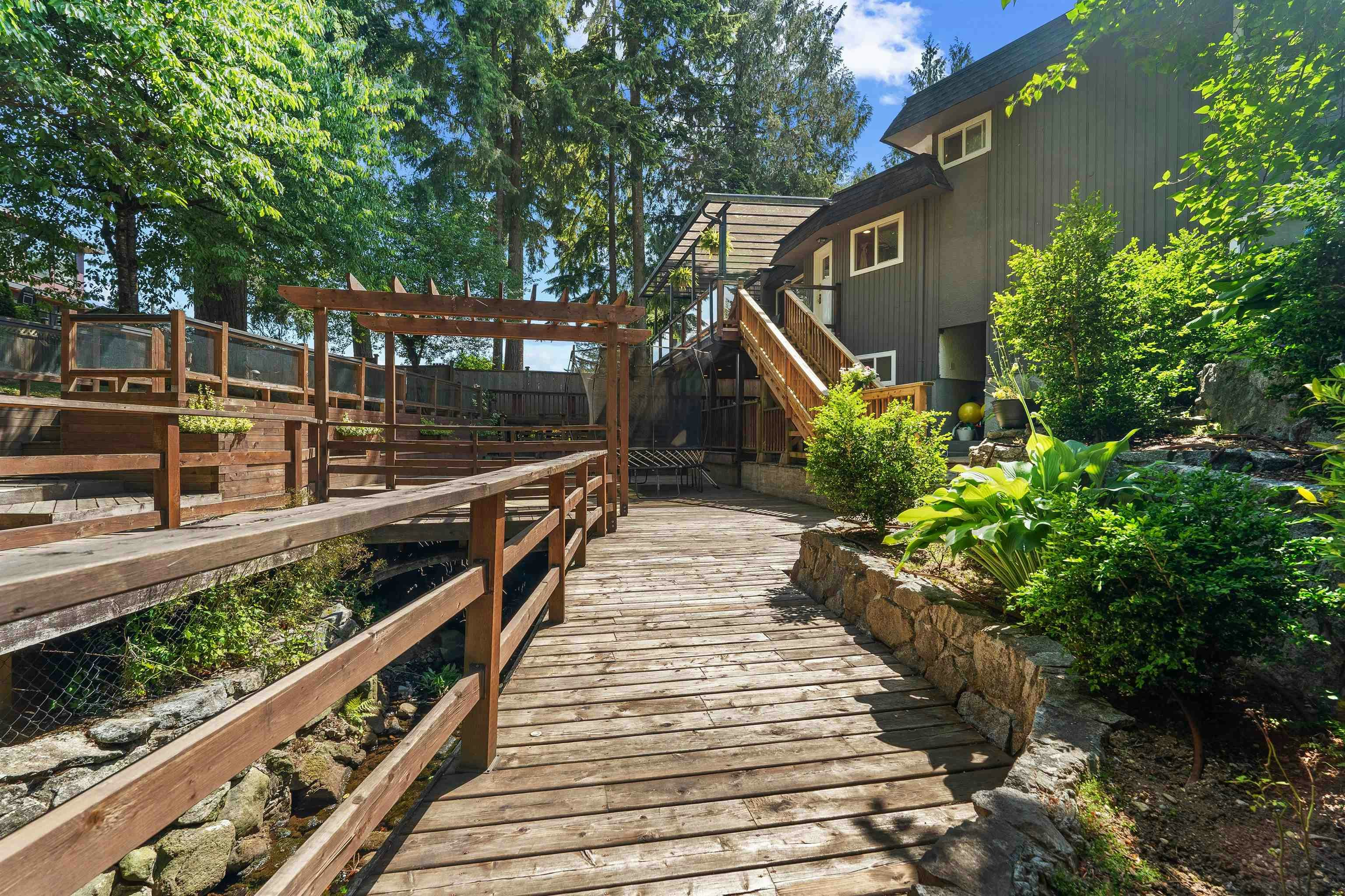 603 Rialto Court, Coquitlam, BC, V3J 6K7 - 31