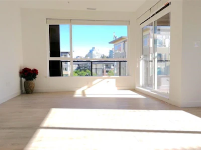 311-3581 Ross Drive - 4