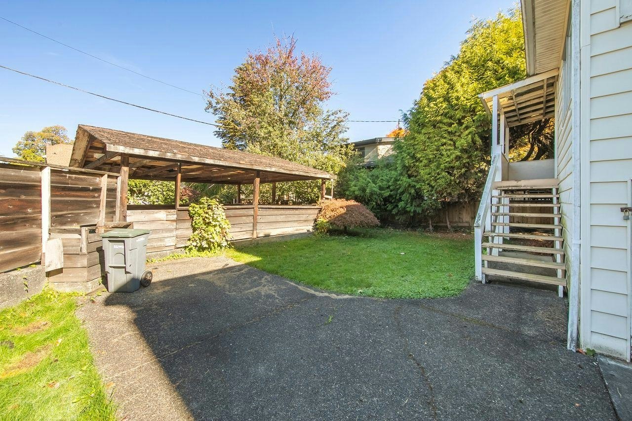 481 W 21st Avenue, Vancouver, BC, V5Y 2E6 - 5