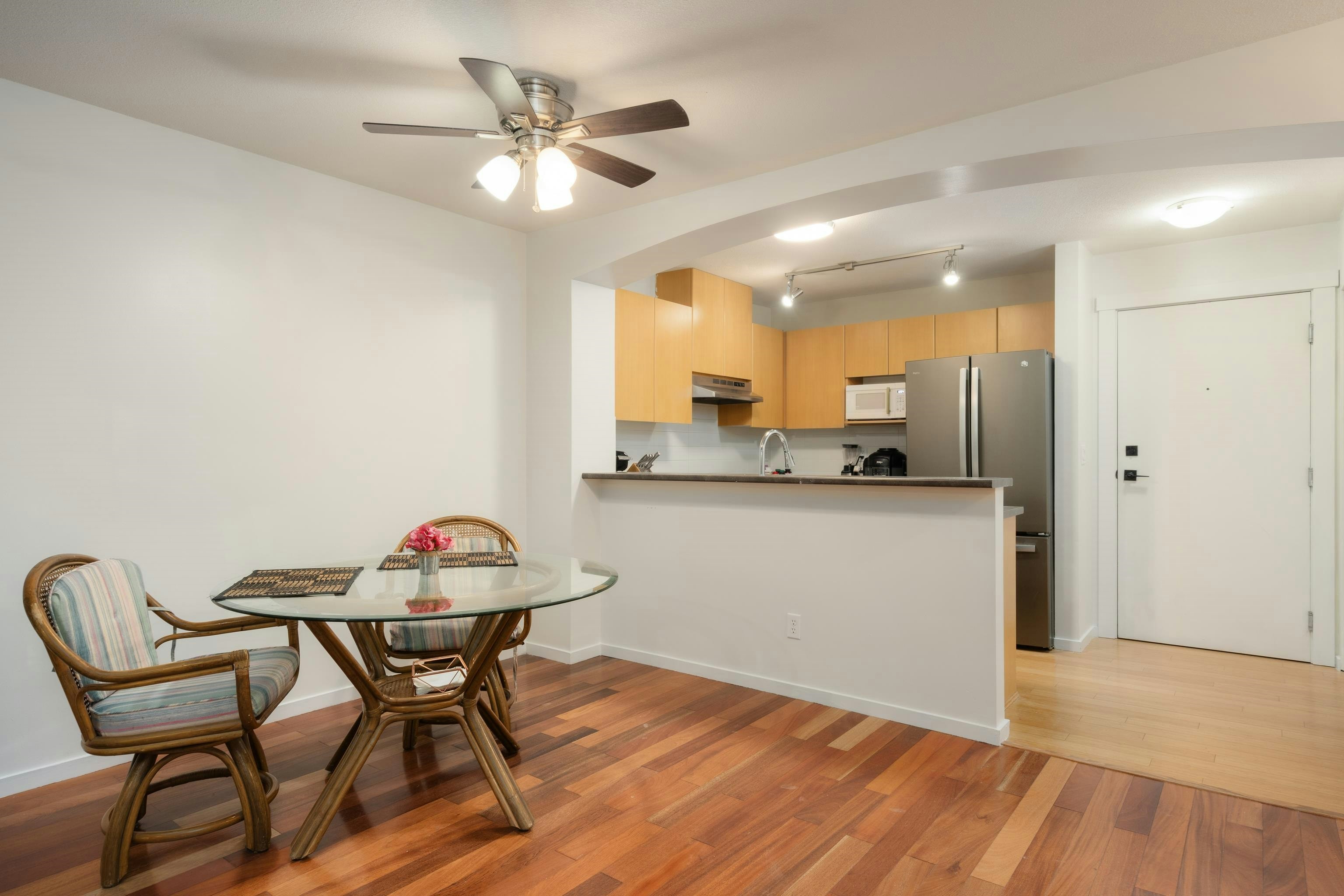 414-9319 University Crescent - 5