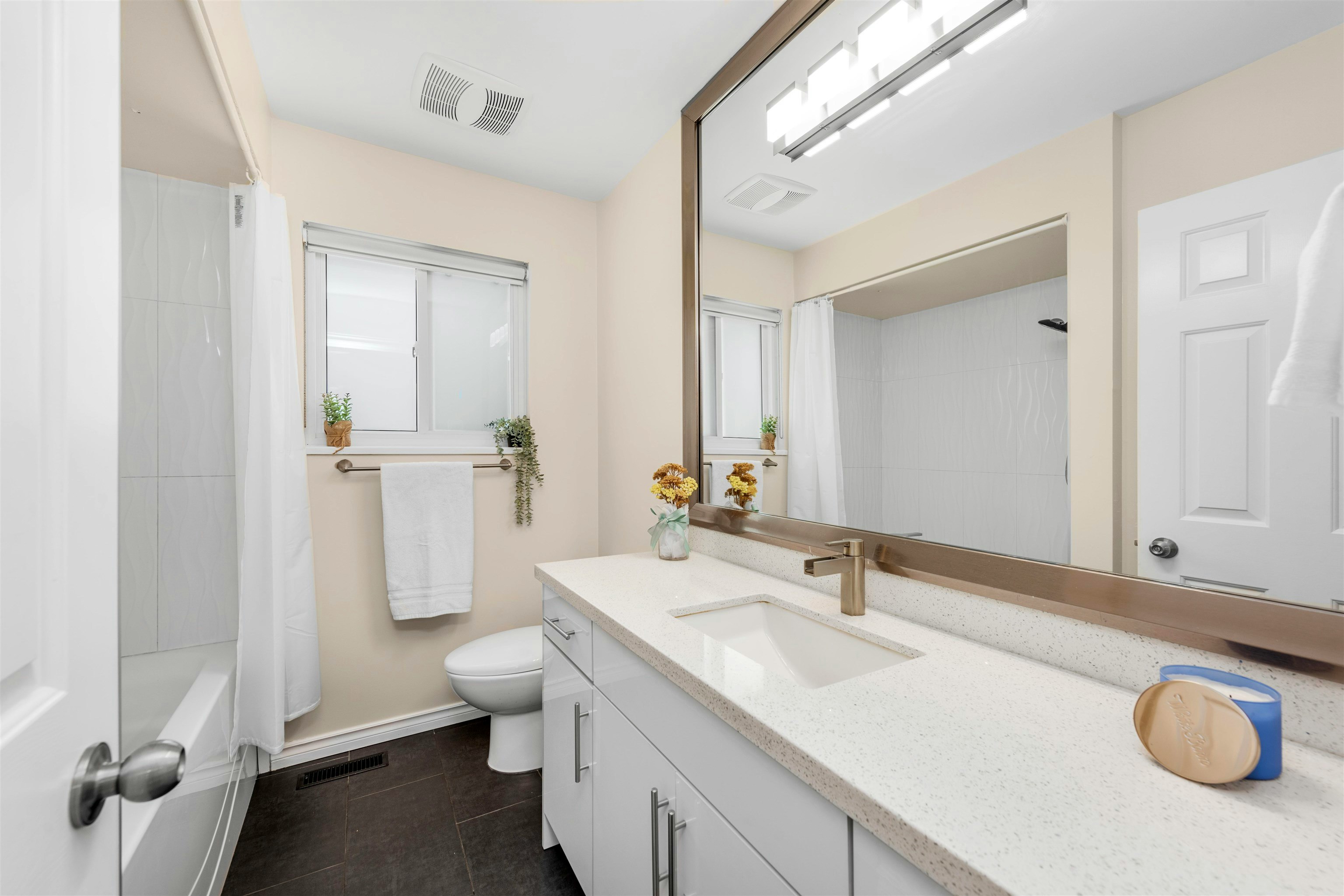 9611 Mcburney Drive, Richmond, BC, V6Y 3C5 - 20