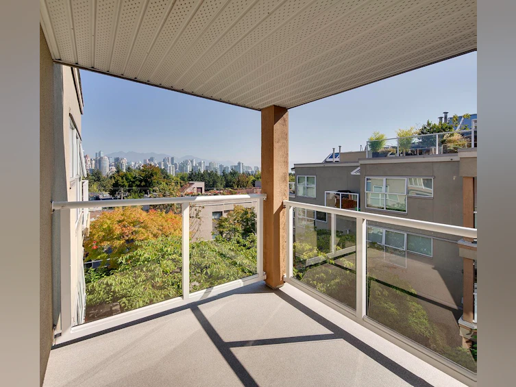 204-943 W 8th Avenue, Vancouver, BC, V5Z 1E4 - 3