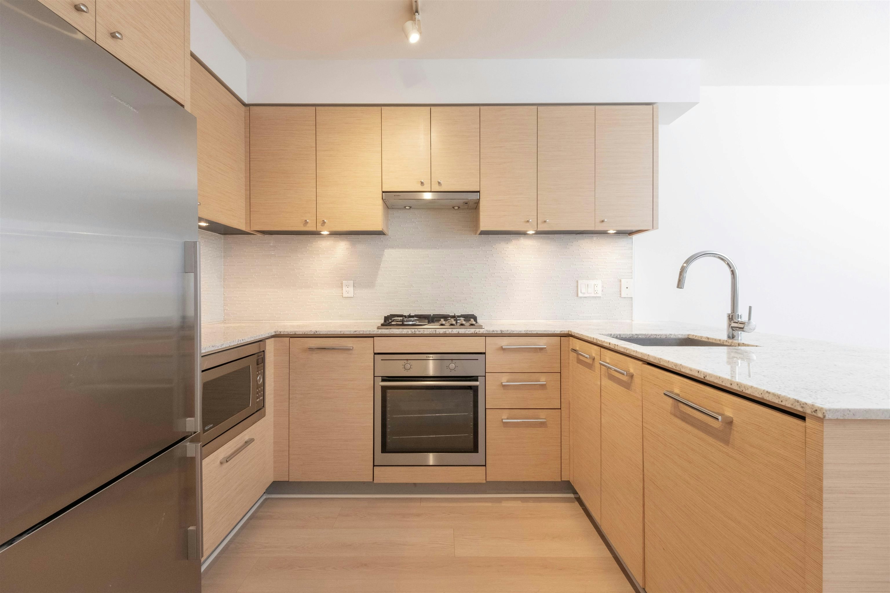 803-6180 Cooney Road - 3