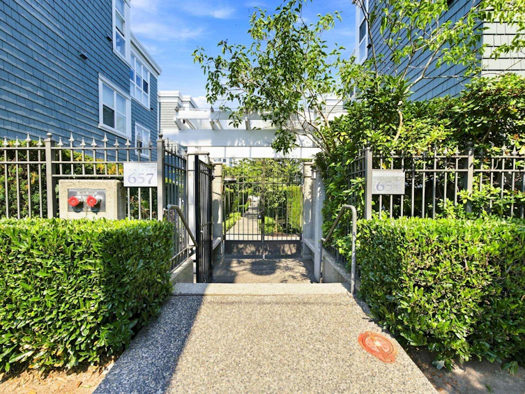 101-657 W 7th Avenue, Vancouver, BC, V5Z 1B6 - 27