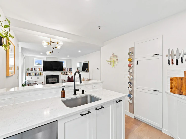 101-657 W 7th Avenue, Vancouver, BC, V5Z 1B6 - 9