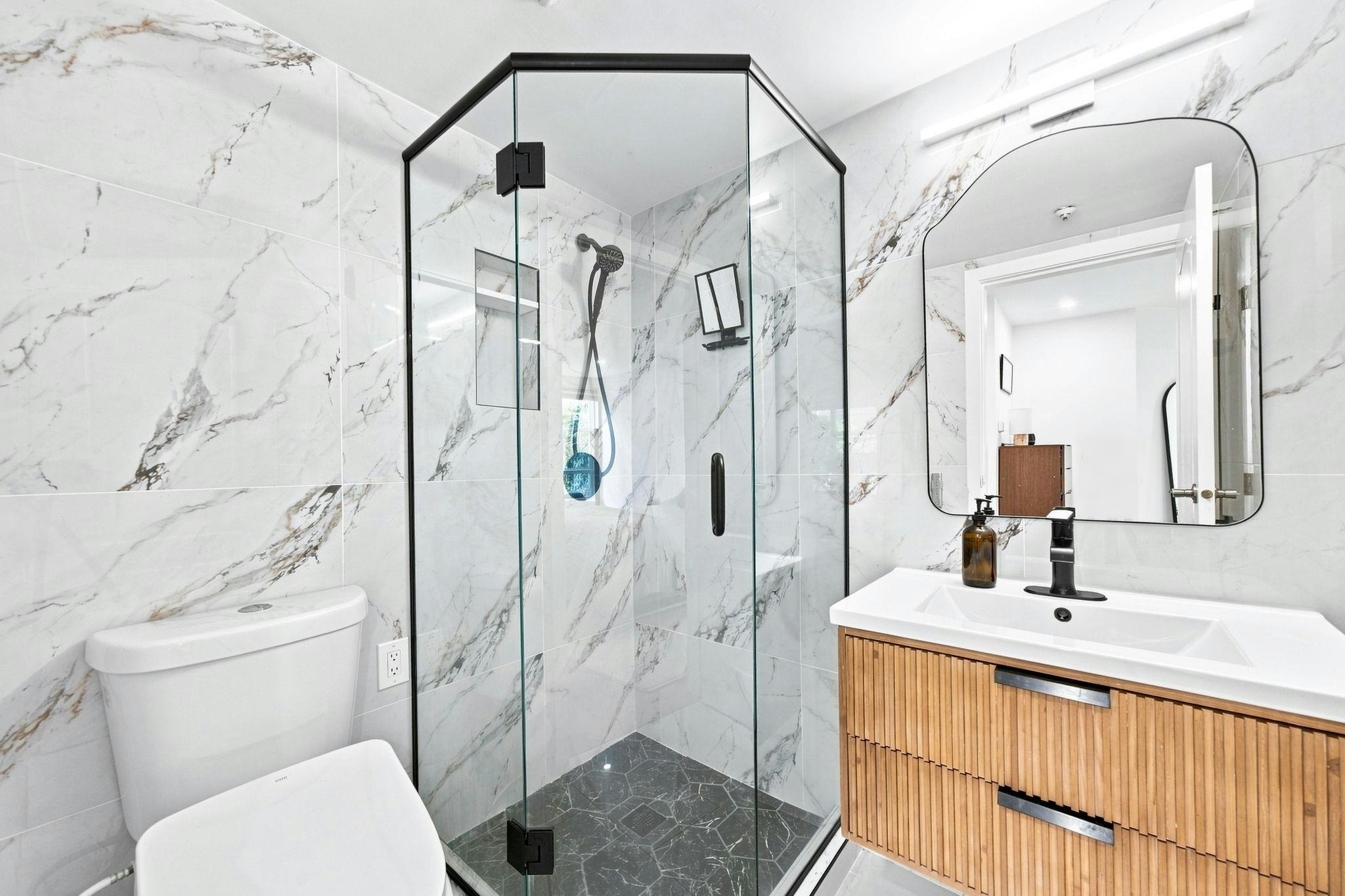 101-657 W 7th Avenue, Vancouver, BC, V5Z 1B6 - 18