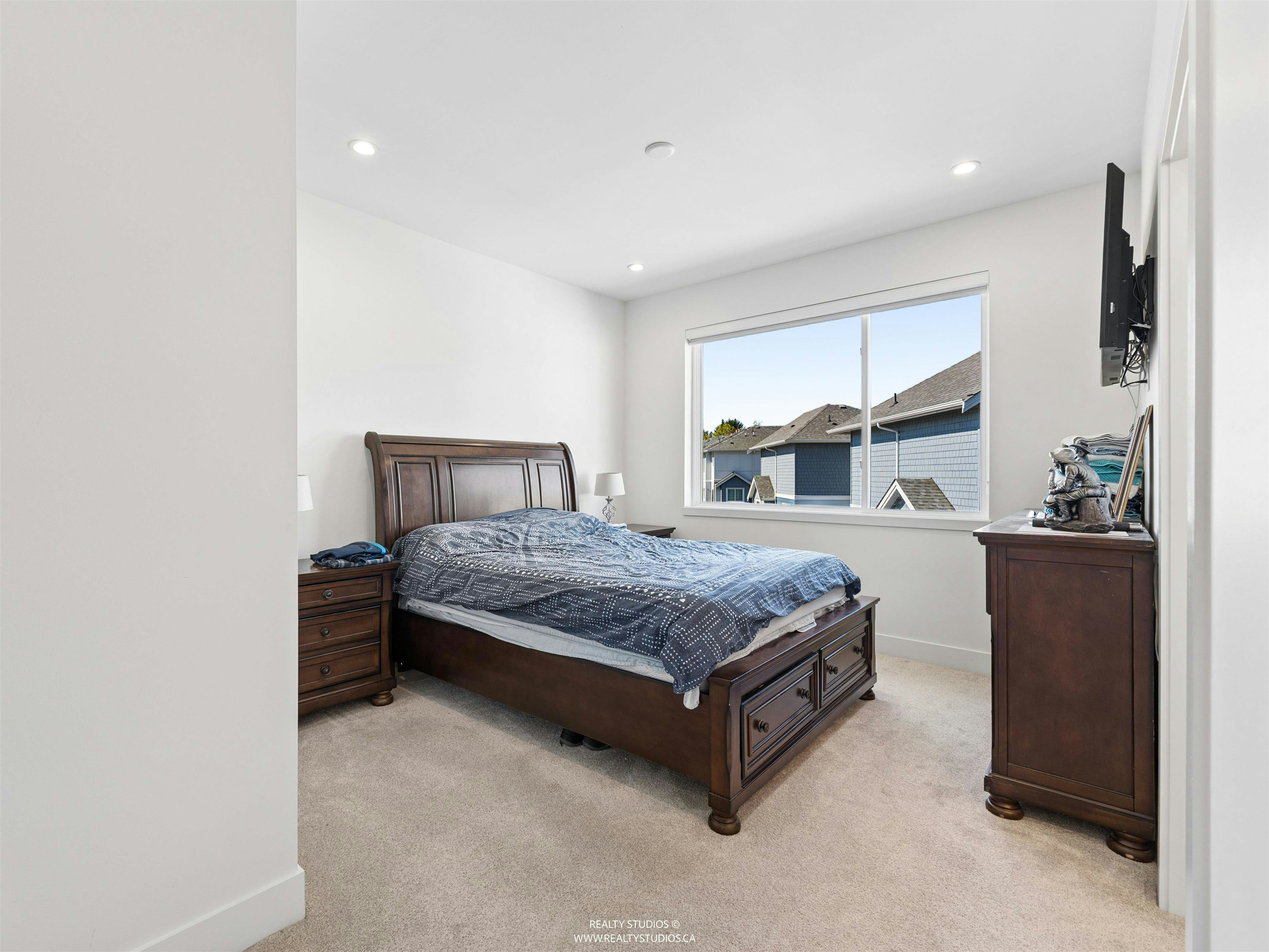 8-19330 Fairway Drive, Surrey, BC, V3S 0B7 - 13