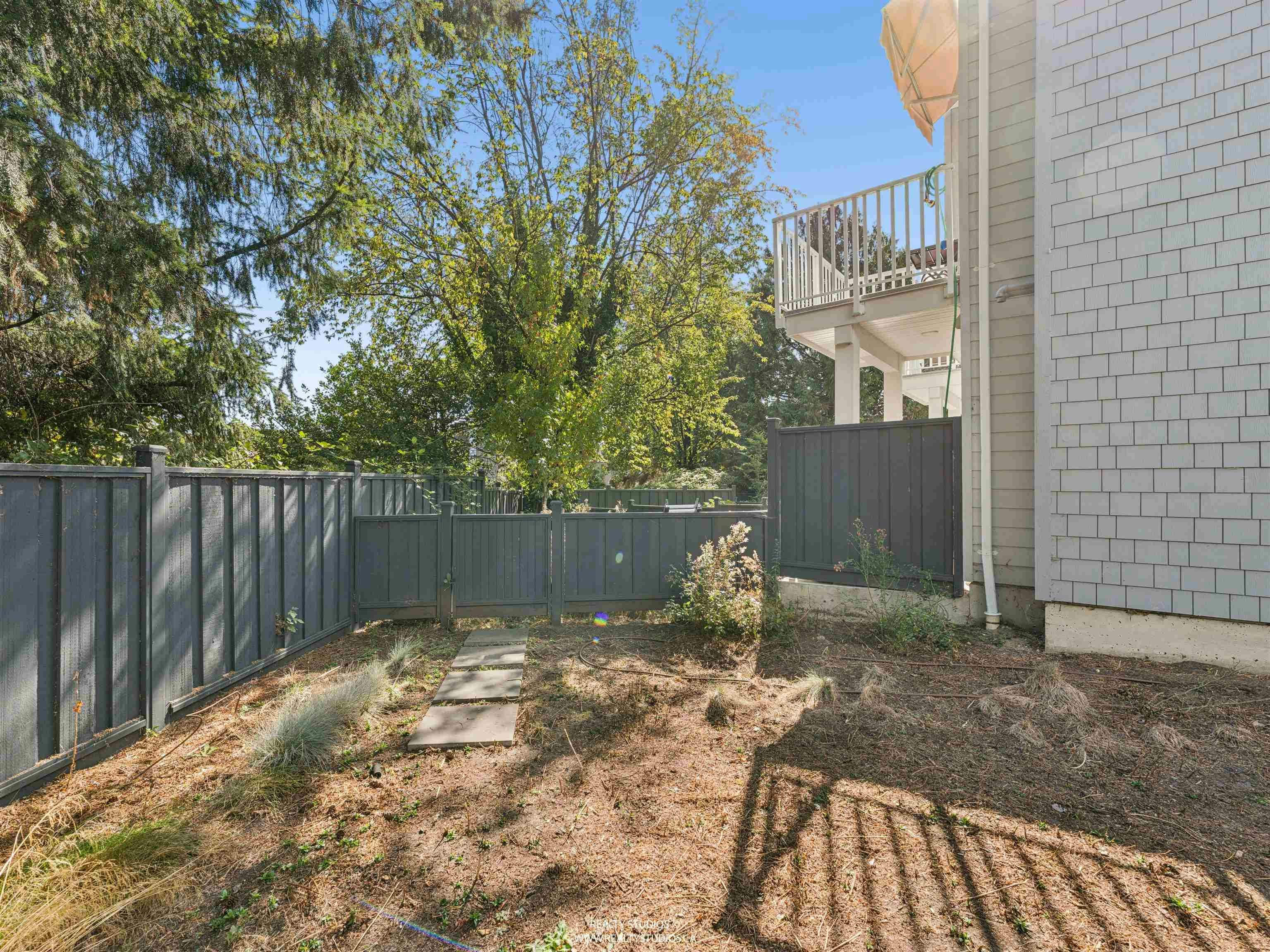 8-19330 Fairway Drive, Surrey, BC, V3S 0B7 - 27