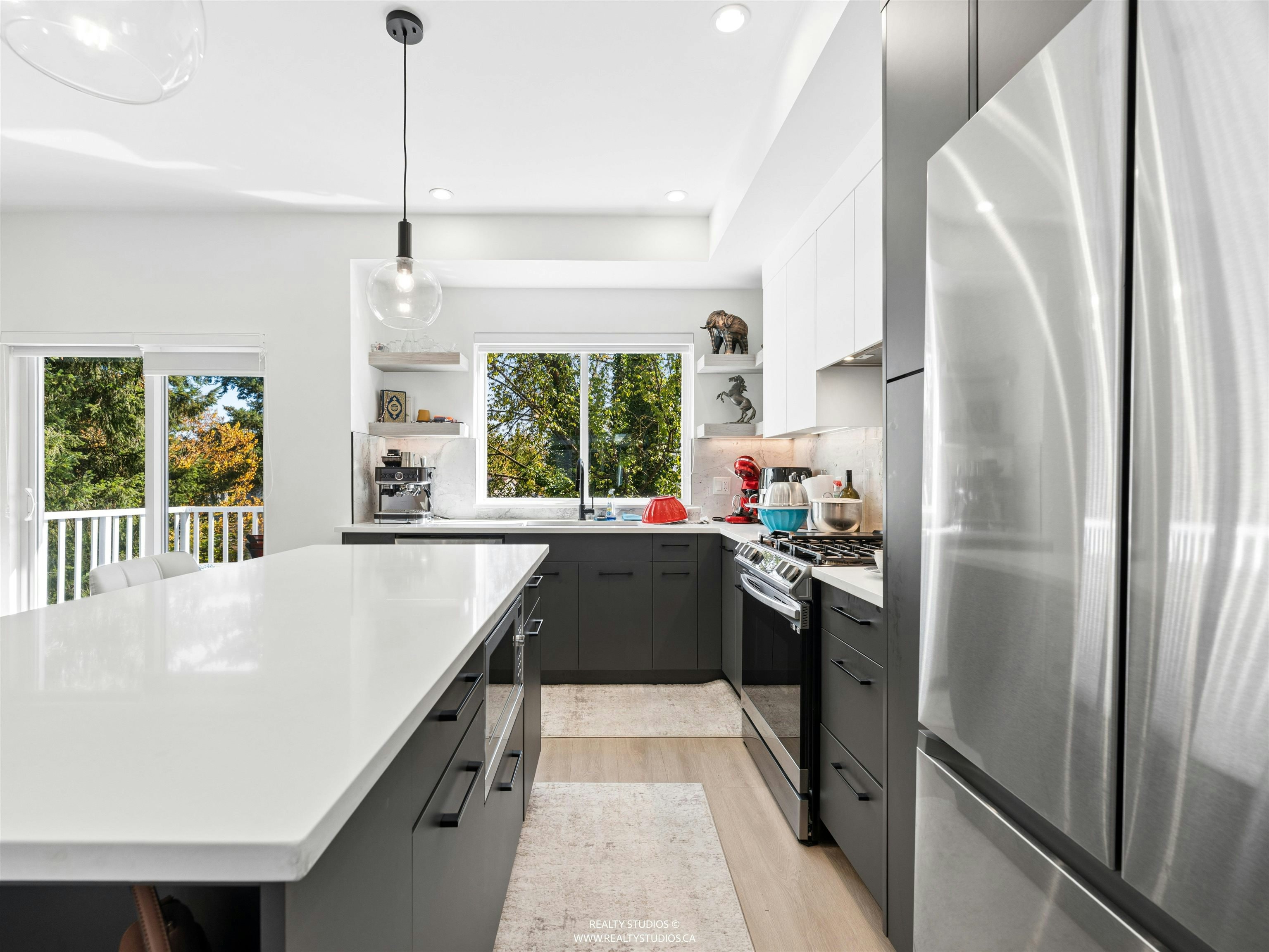 8-19330 Fairway Drive, Surrey, BC, V3S 0B7 - 6