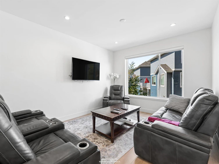 8-19330 Fairway Drive, Surrey, BC, V3S 0B7 - 10