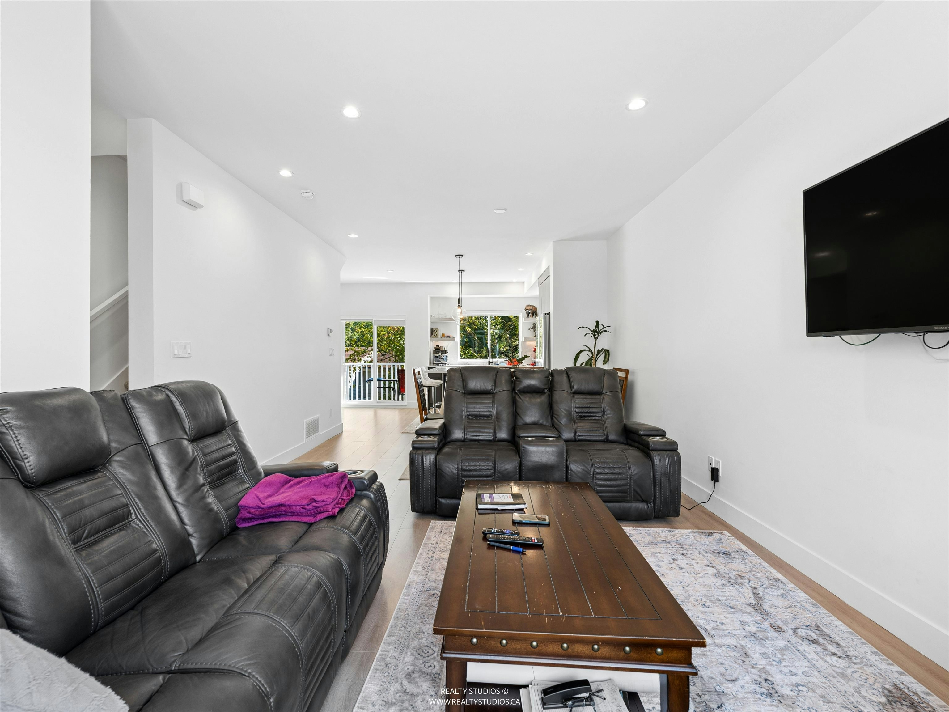 8-19330 Fairway Drive, Surrey, BC, V3S 0B7 - 12