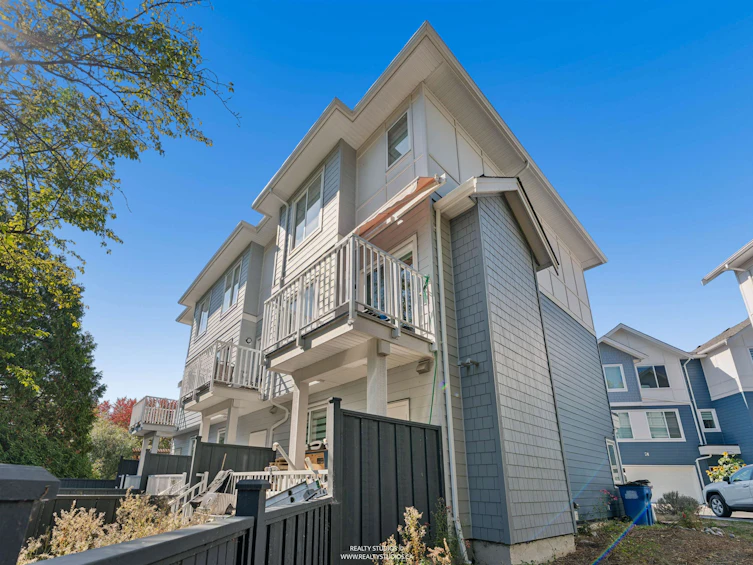 8-19330 Fairway Drive, Surrey, BC, V3S 0B7 - 2