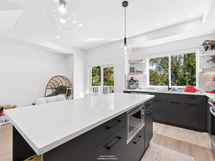 8-19330 Fairway Drive, Surrey, BC, V3S 0B7 - 7