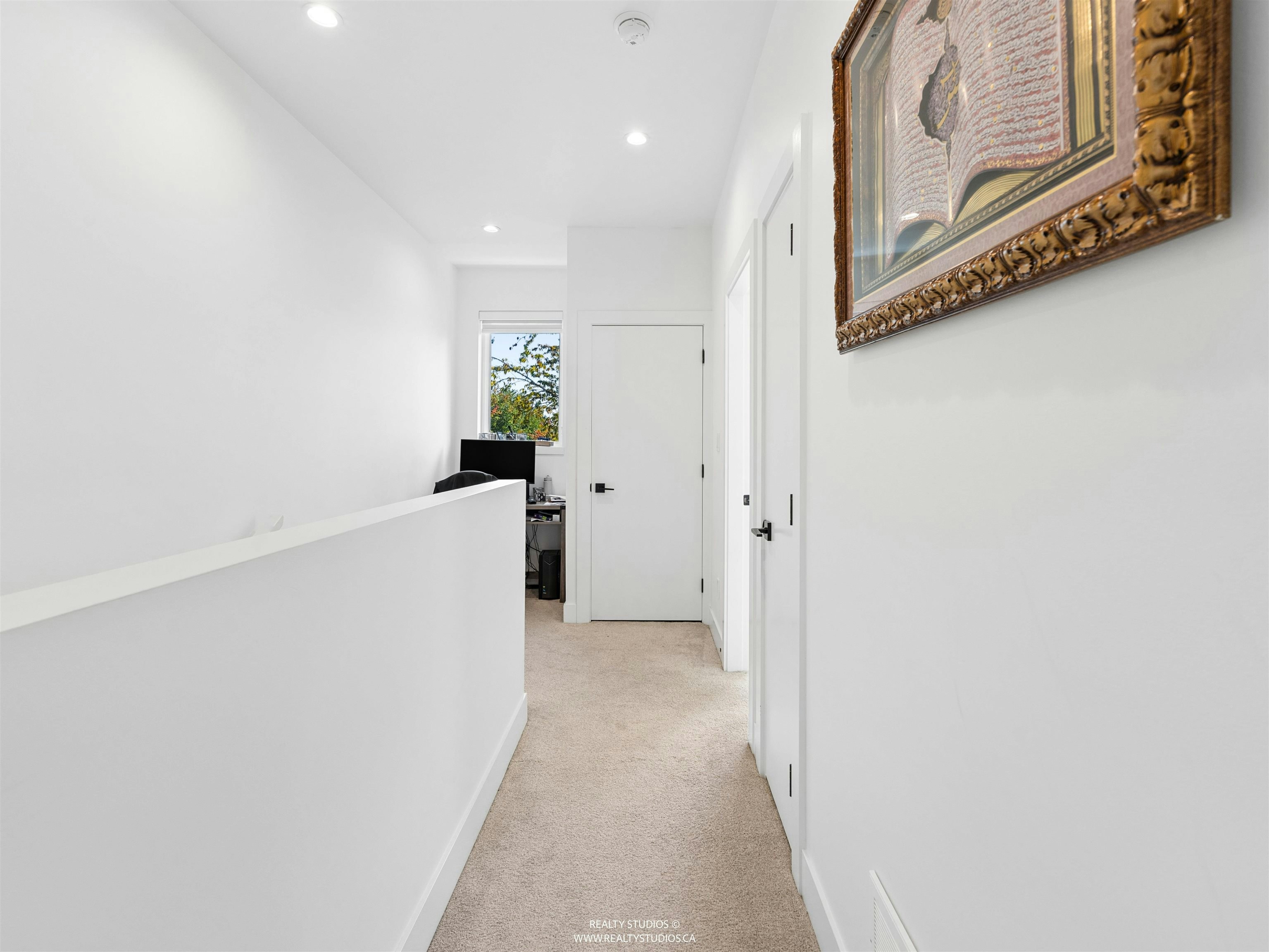 8-19330 Fairway Drive, Surrey, BC, V3S 0B7 - 19