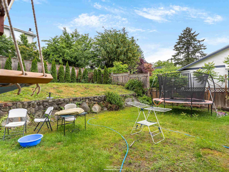 14686 St. Andrews Drive, Surrey, BC, V3R 5V4 - 37