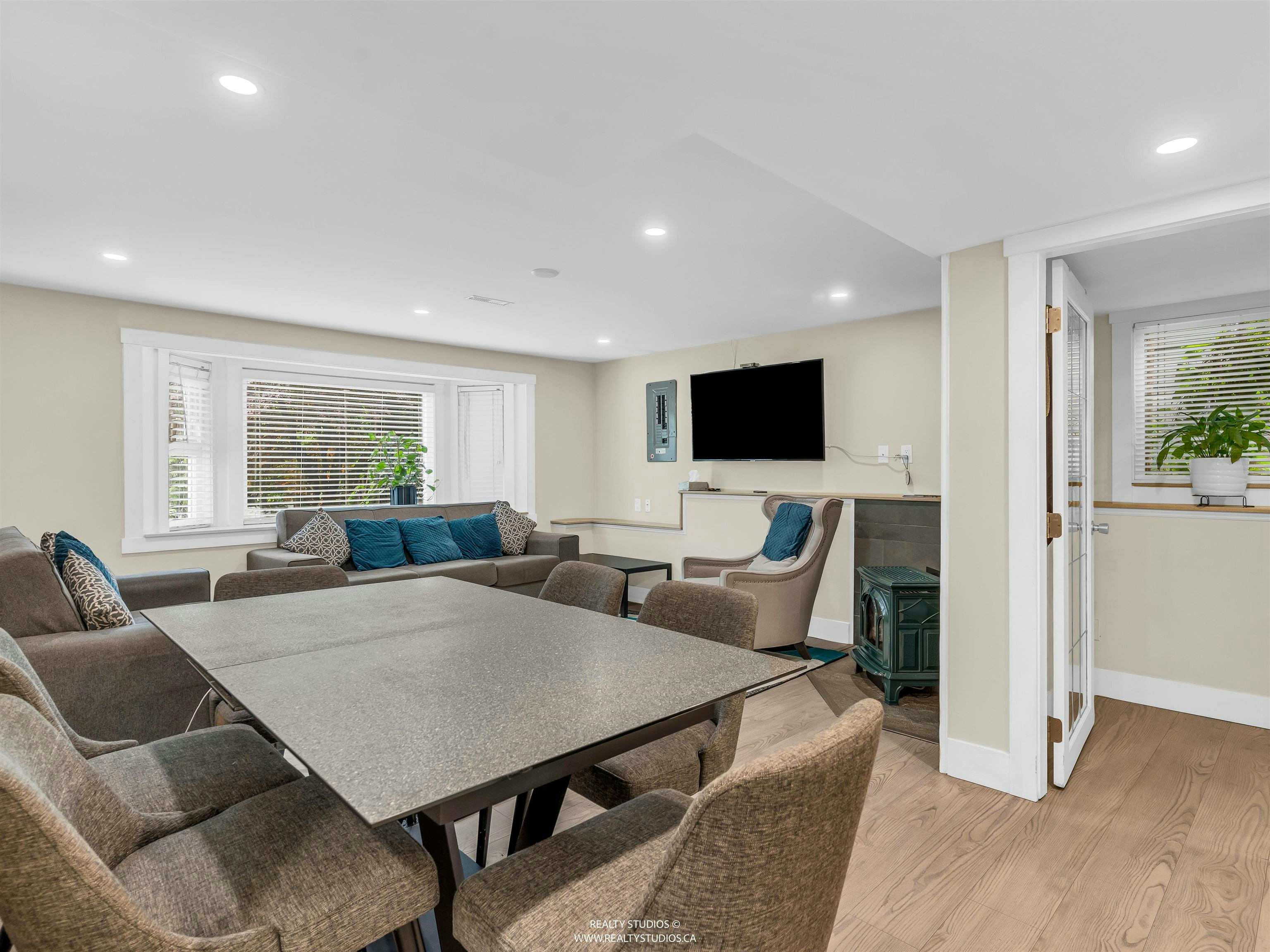 14686 St. Andrews Drive, Surrey, BC, V3R 5V4 - 26