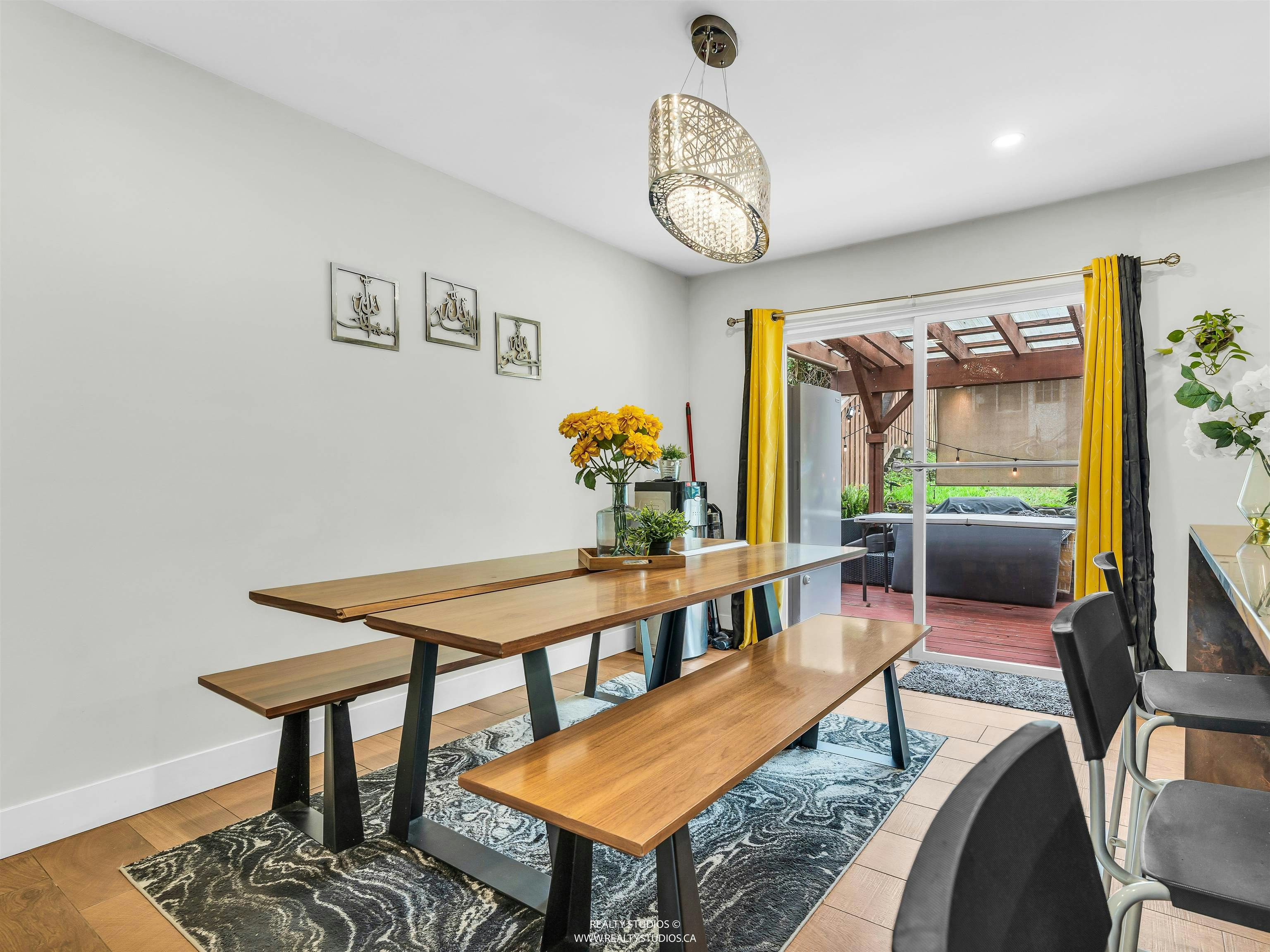 14686 St. Andrews Drive, Surrey, BC, V3R 5V4 - 10