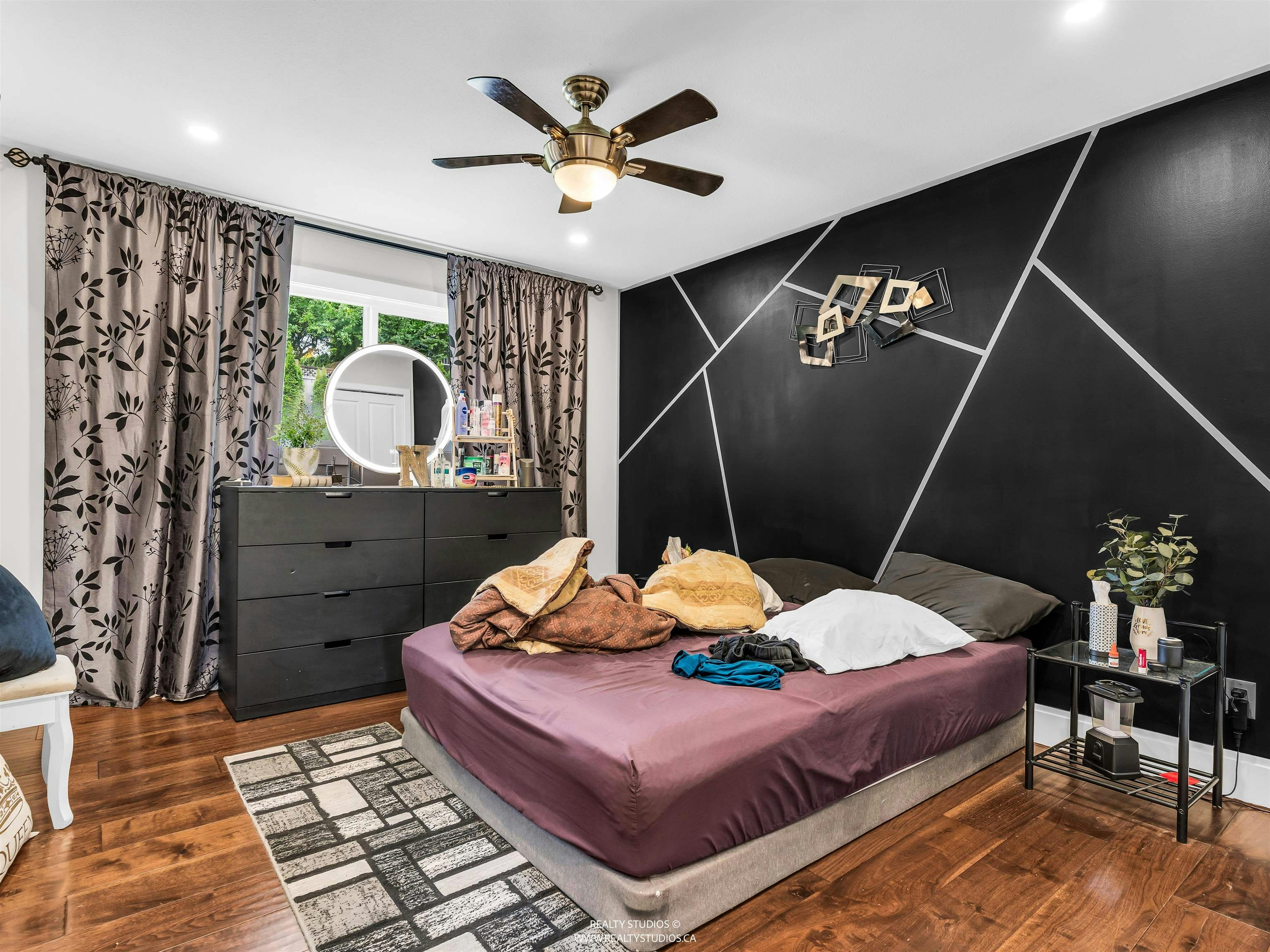 14686 St. Andrews Drive, Surrey, BC, V3R 5V4 - 14