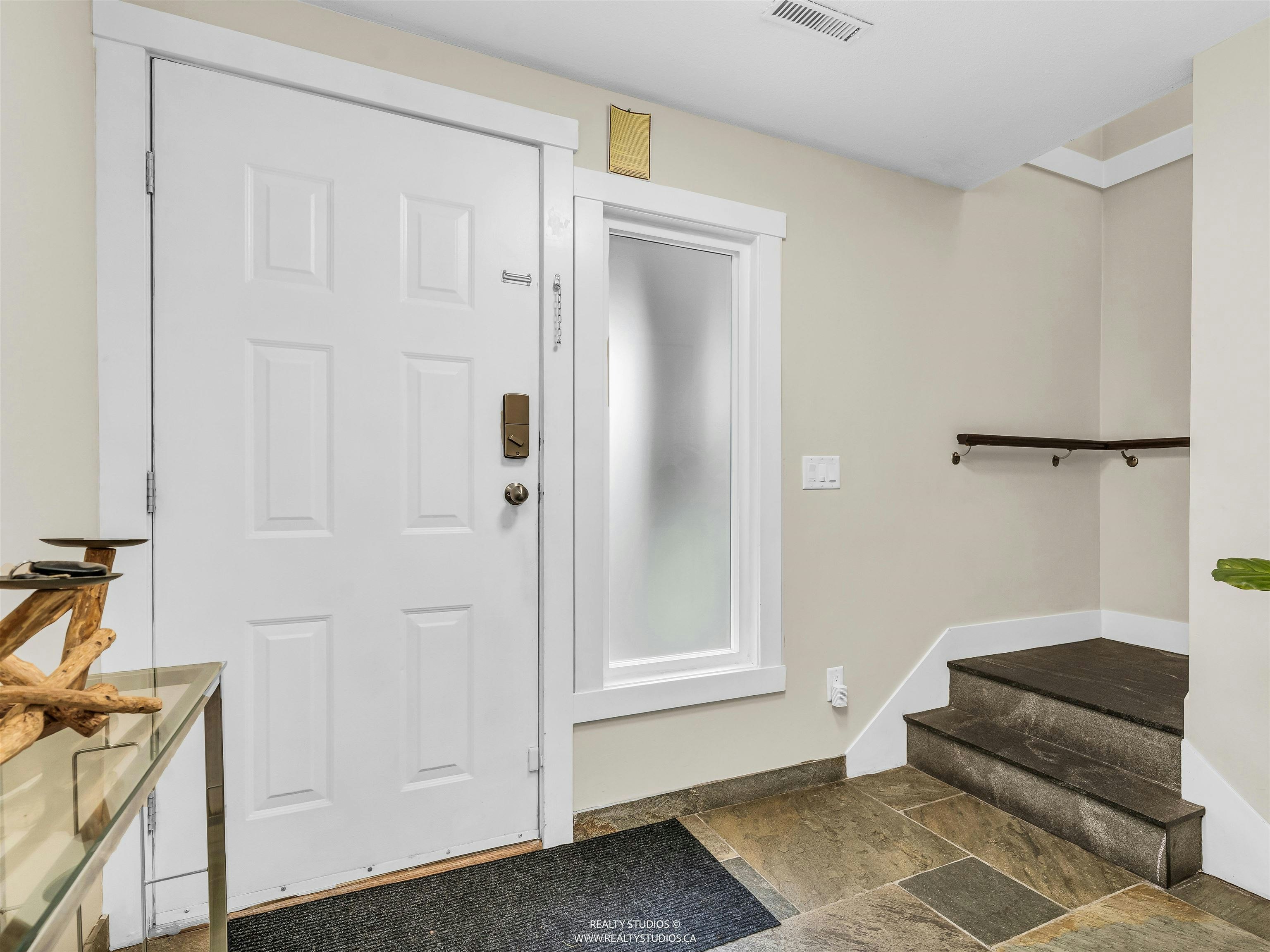 14686 St. Andrews Drive, Surrey, BC, V3R 5V4 - 31