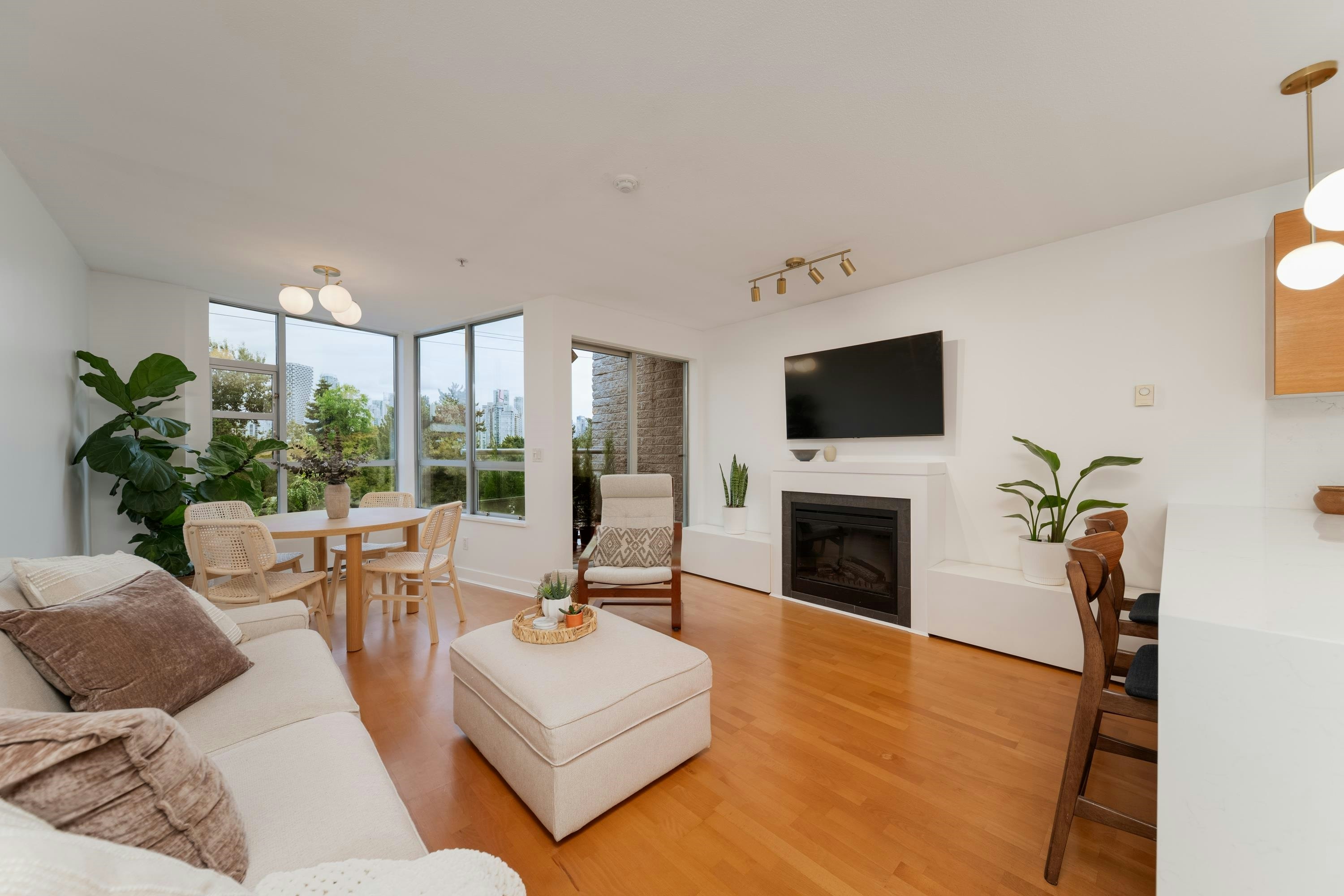 9-1250 W 6th Avenue, Vancouver, BC, V6H 1A5 - 7