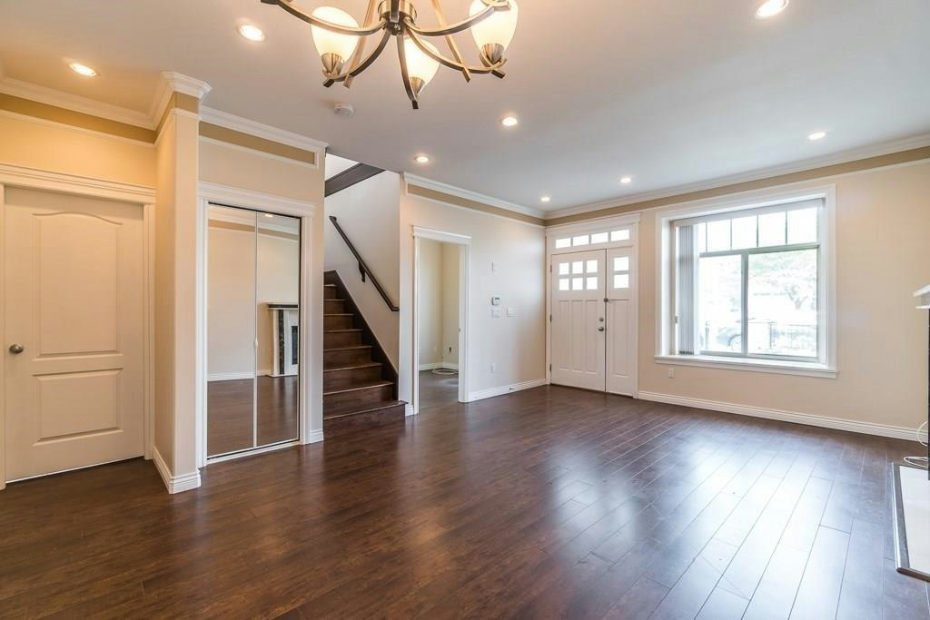 7734 16th Avenue, Burnaby, BC, V3N 1P9 - 3
