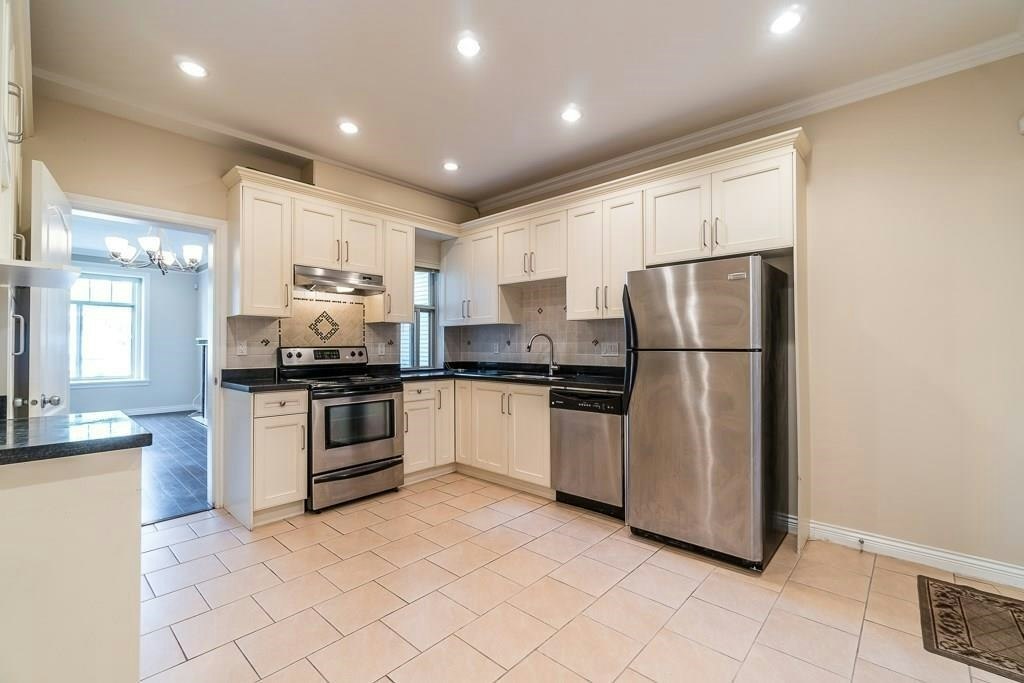 7734 16th Avenue, Burnaby, BC, V3N 1P9 - 4