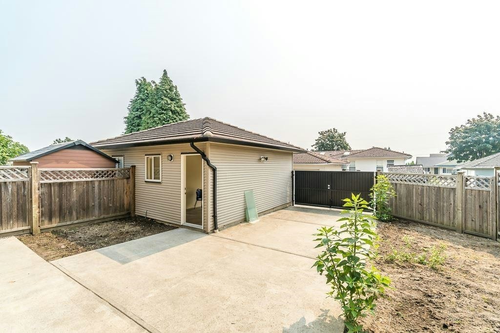 7734 16th Avenue, Burnaby, BC, V3N 1P9 - 6