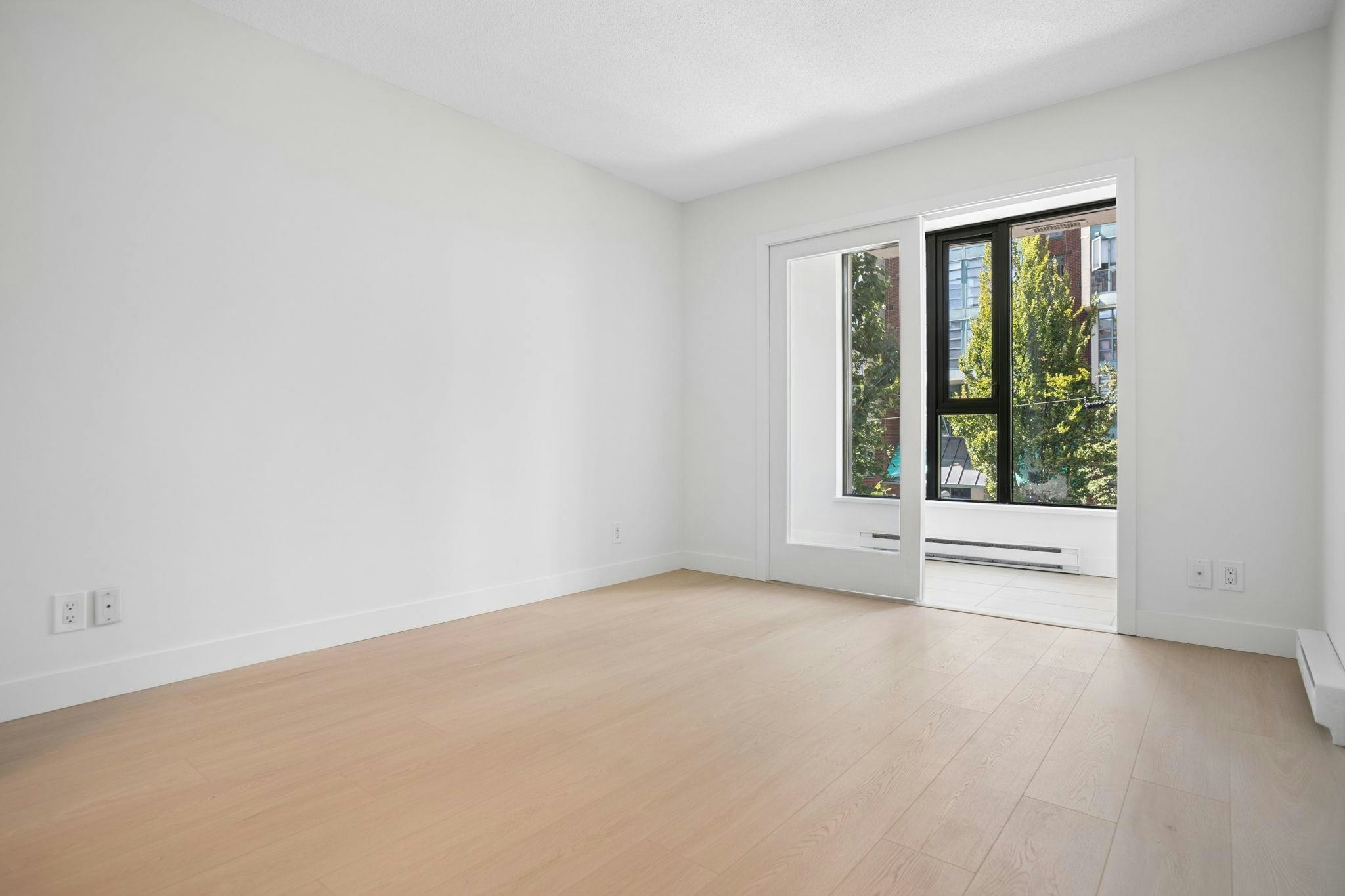 TH938 Homer Street, Vancouver, BC, V6B 1T7 - 9